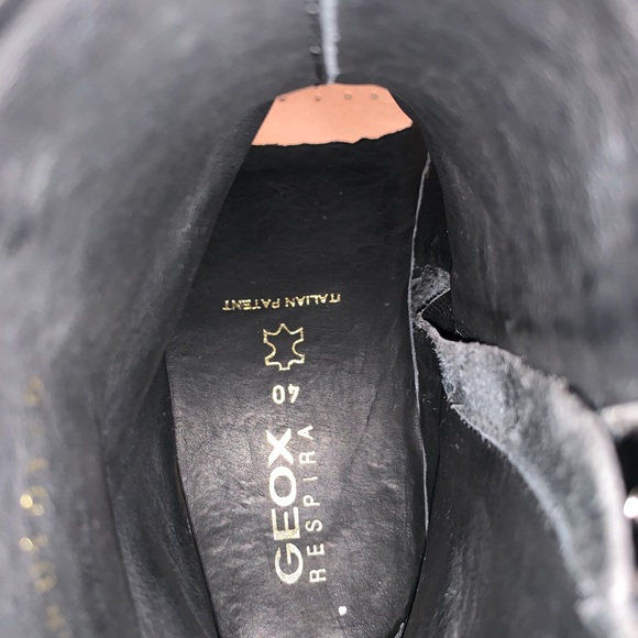 GEOX Black Leather Ankle Dress Boots with Side Zipper - Picture 5 of 6